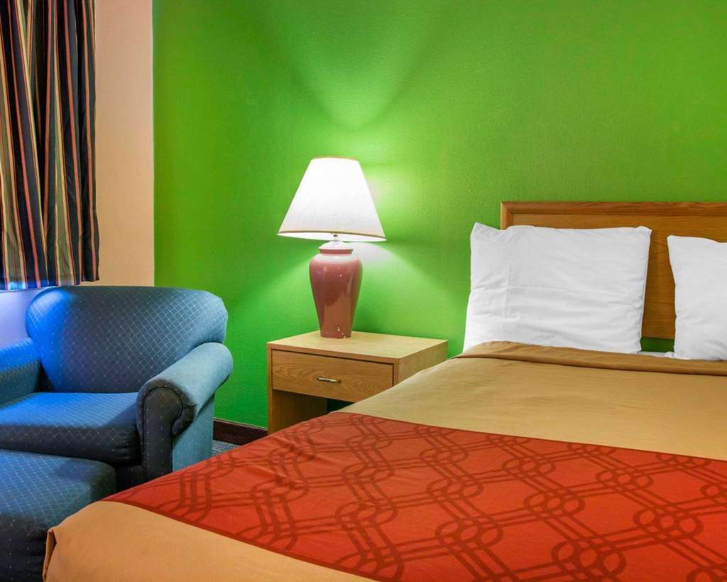 Econo Lodge バトルクリーク 部屋 写真